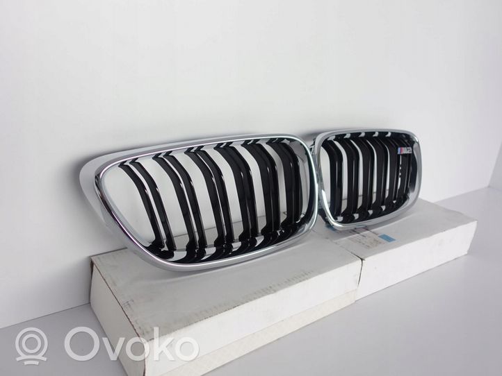 BMW M2 F87 Front bumper upper radiator grill 2355447