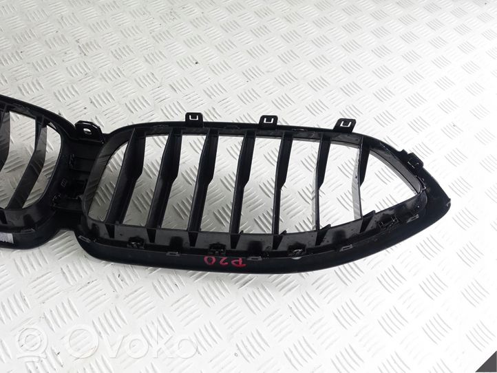 BMW 8 G15 Grille de calandre avant 51137449425