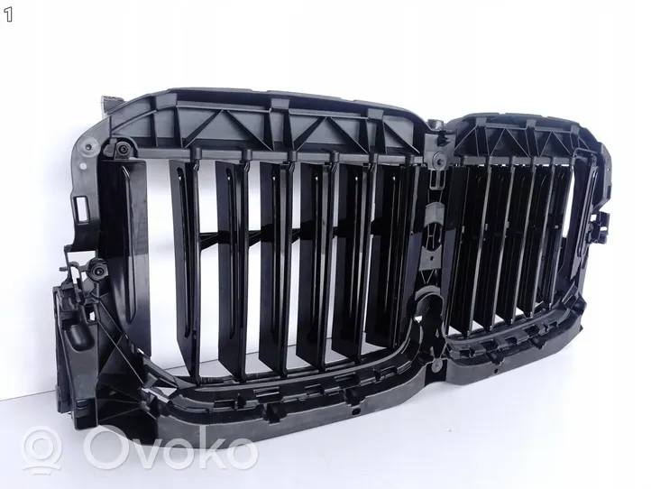 BMW X7 G07 Maskownica / Grill / Atrapa górna chłodnicy 5A29C35