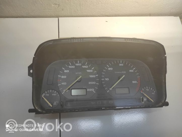 Volkswagen Golf III Compteur de vitesse tableau de bord 1H6919033