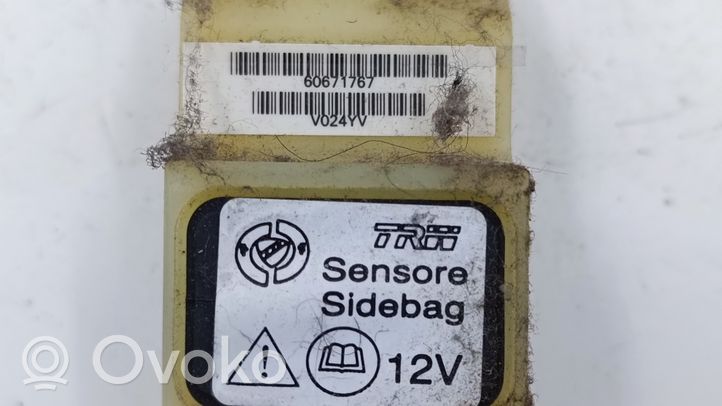 Alfa Romeo 166 Sensore d’urto/d'impatto apertura airbag 60671767