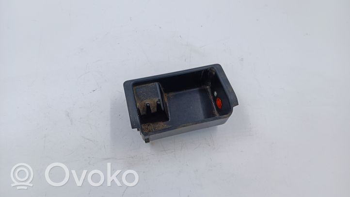 Audi 80 90 S2 B4 Popielniczka przednia tunelu środkowego 893857405