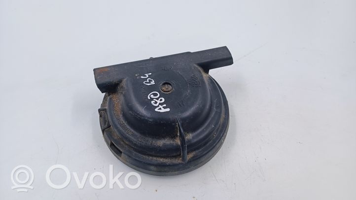 Audi 80 90 S2 B4 Osłona żarówki lampy przedniej 1305219013