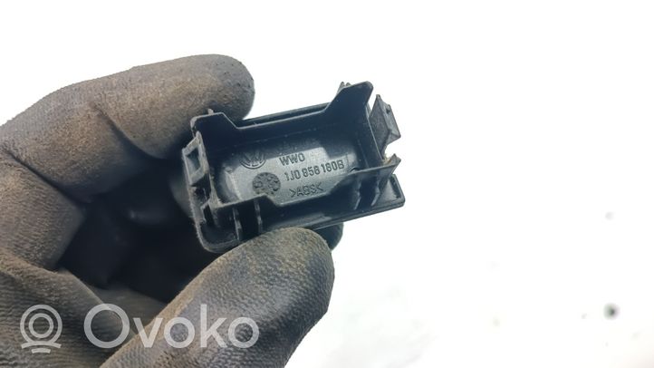 Volkswagen Bora Other switches/knobs/shifts 1J0858180B