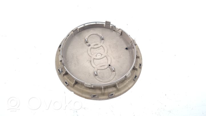 Audi A3 S3 8L Borchia ruota originale 8L0601165D