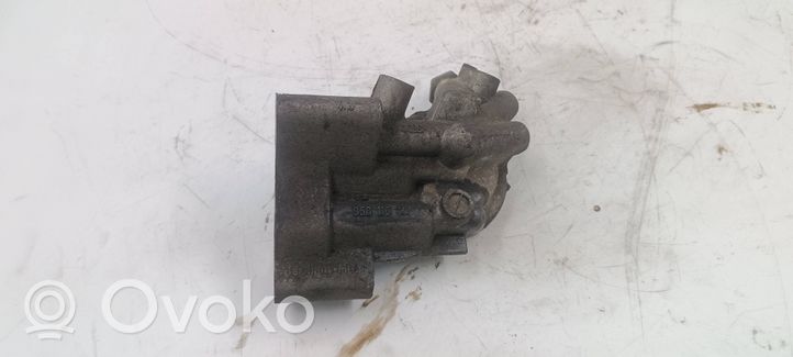 Audi A4 S4 B5 8D Oil filter mounting bracket 050115417