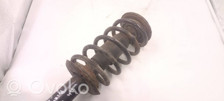 Audi A4 S4 B5 8D Amortiguador delantero con muelle espiral 8D0412131D