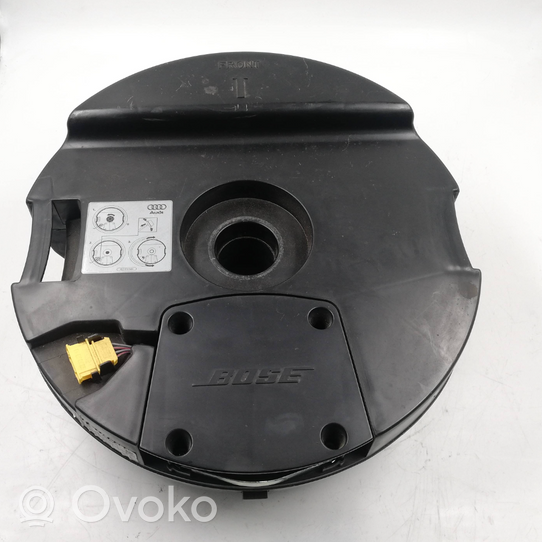 Audi Q7 4L Enceinte subwoofer 4L0010549