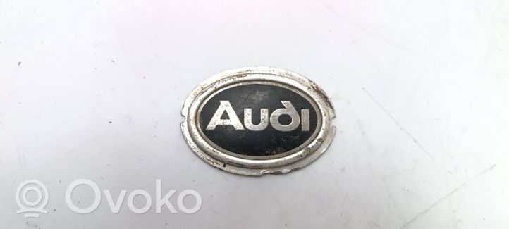 Audi 80 90 S2 B4 Spārna dekoratīvā apdare (moldings) 811853521