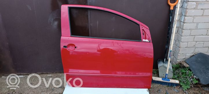 Volkswagen Fox Дверь 5Z3831312