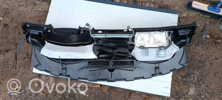 Audi A4 S4 B5 8D Dashboard 8D0857069