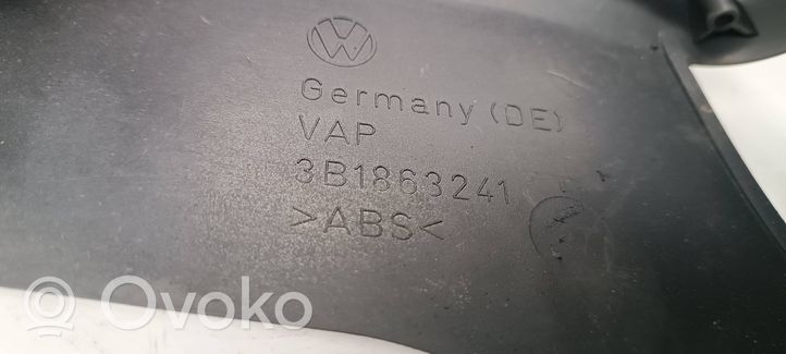 Volkswagen PASSAT B5 Keskikonsoli 3B1863241