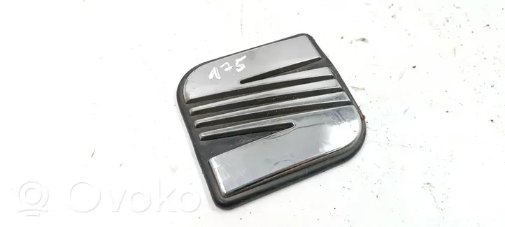 Seat Inca (6k) Mostrina con logo/emblema della casa automobilistica 6K9853601