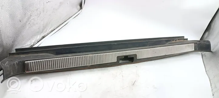 Audi A4 S4 B5 8D Rivestimento di protezione sottoporta del bagagliaio/baule 8D9864483