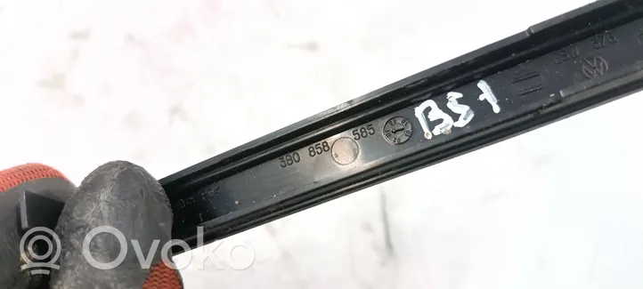 Volkswagen PASSAT B5.5 Rivestimento del vano portaoggetti del cruscotto 3B0858585