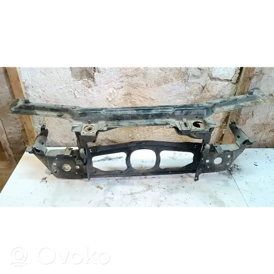 BMW 3 E46 Pannello di supporto del radiatore 51718211467