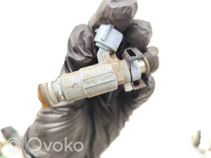 KIA Sorento Injecteur de carburant 9260930003