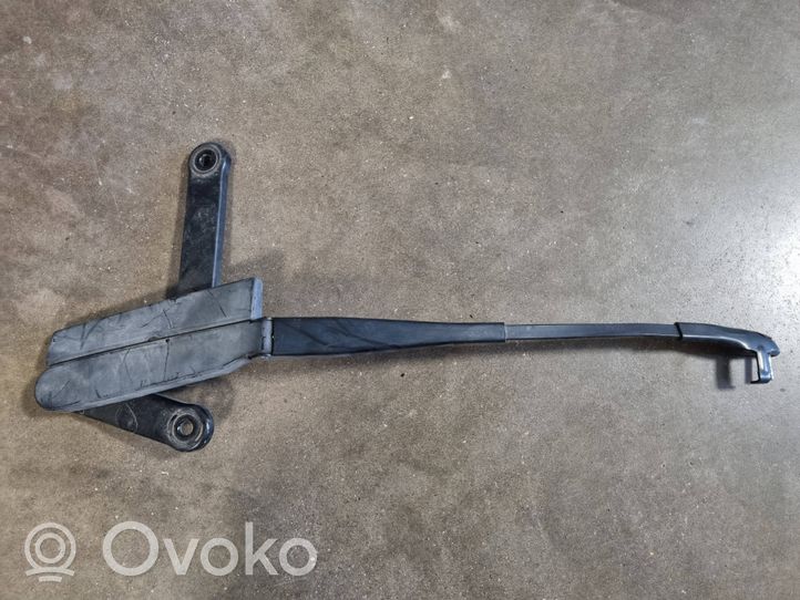 Volkswagen Touareg II Front wiper blade arm 7P0955410B