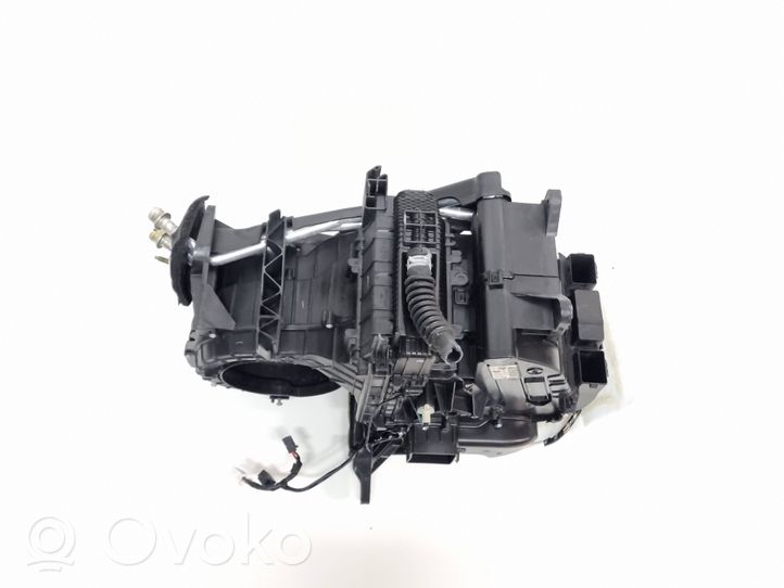 Chrysler 200 Salono oro mazgo komplektas P68103694AG