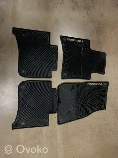 Volkswagen Touareg II Kit tapis de sol auto 