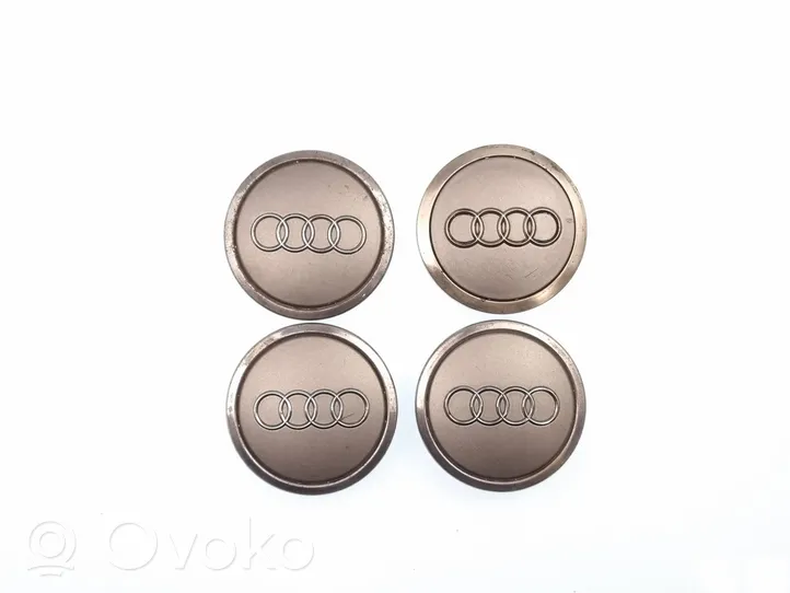 Audi A6 S6 C7 4G Borchia ruota originale 8T0601170A