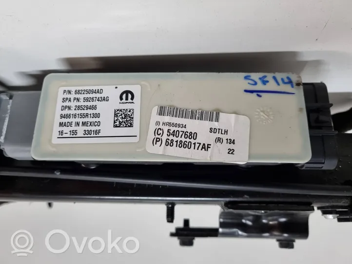 Chrysler Pacifica Liukuoven moottorin kokoonpano PN5926737AA