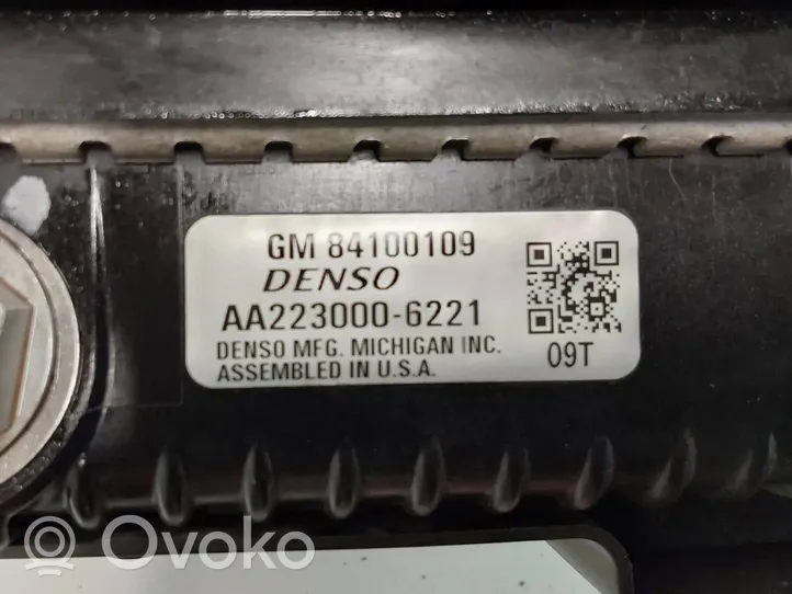 Chevrolet Camaro Set del radiatore 84100109