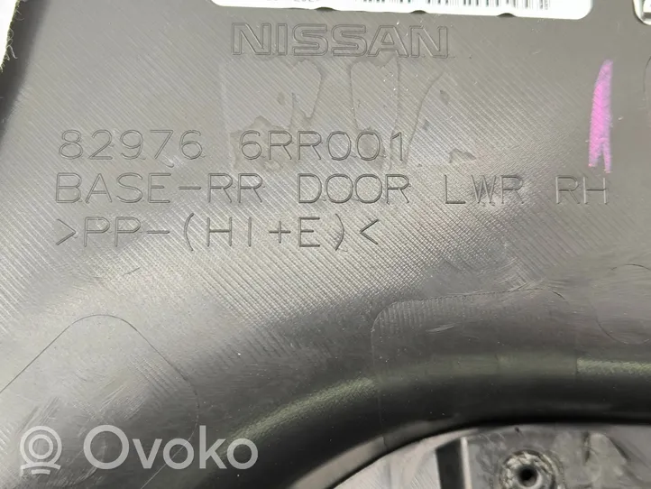 Nissan Rogue Garniture panneau de porte arrière 829766RR001