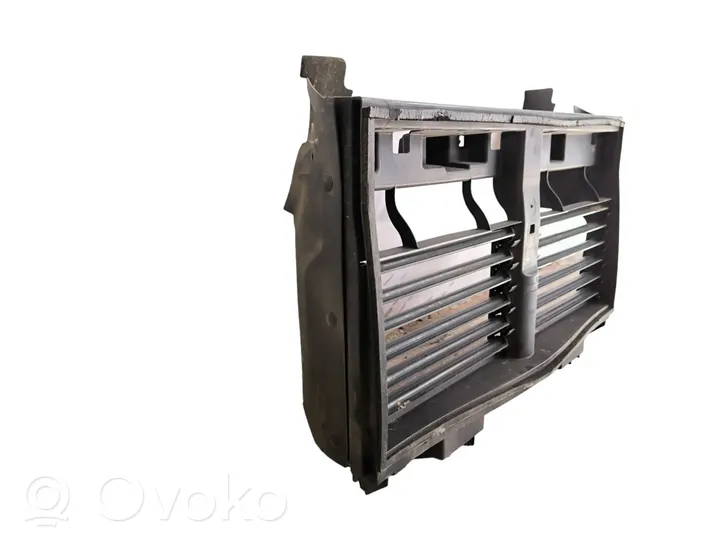 Ram 1500 Déflecteur d'air de radiateur de refroidissement 3003001AB