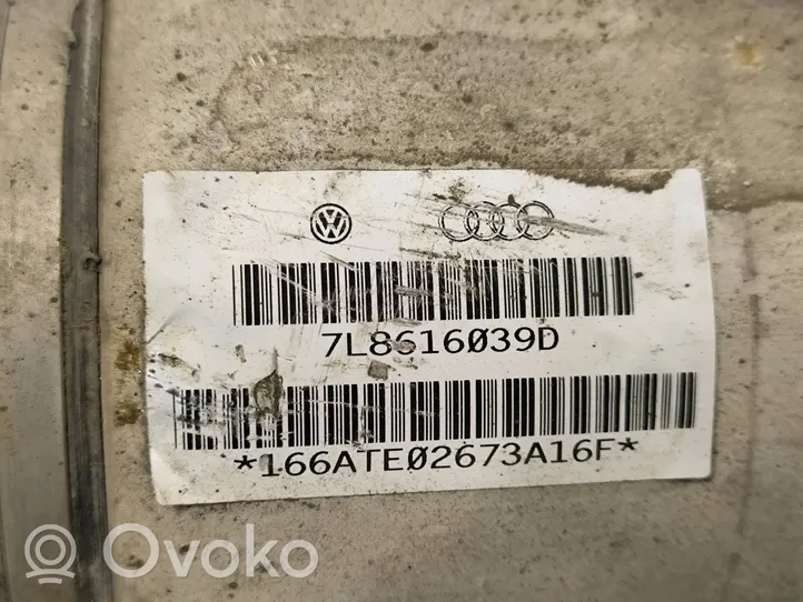 Audi Q7 4L Przedni amortyzator zawieszenia pneumatycznego 7L8616039D