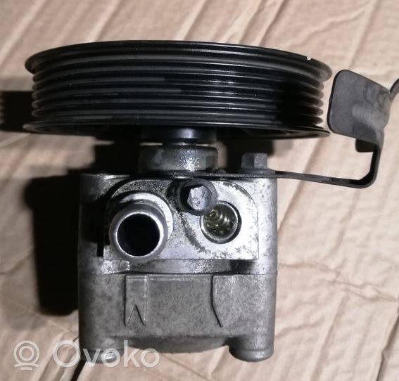 Volvo S60 Ohjaustehostimen pumppu 30741789