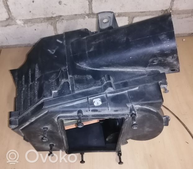 Volvo V70 Ilmansuodattimen kotelo 30636830