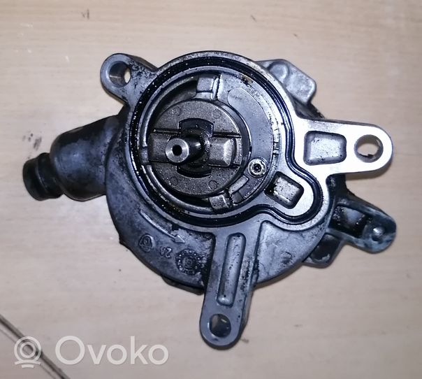 Volvo V70 Alipainepumppu 30731825