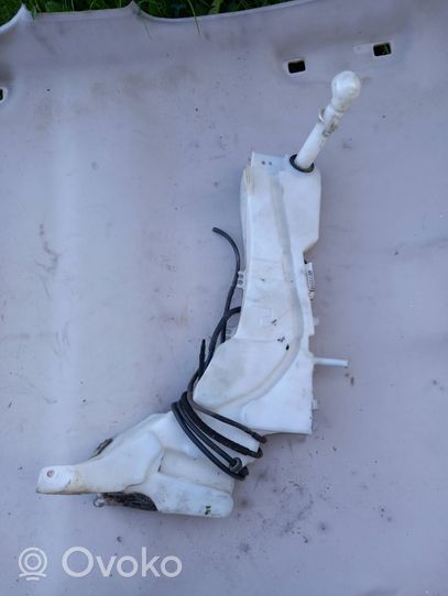 Ford C-MAX I Windshield washer fluid reservoir/tank 3M5113K163