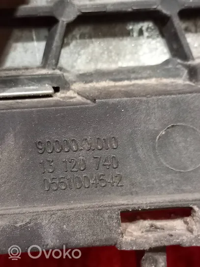 Opel Signum Verkleidung Nebelscheinwerfer / Gitter vorne 900000L010