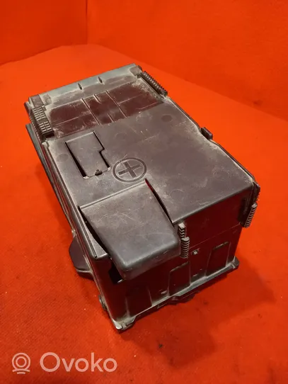 Peugeot 308 SW  Battery box tray 9663615380