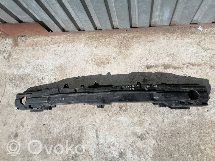 Hyundai i30 Traversa di supporto paraurti posteriore 46630G4500