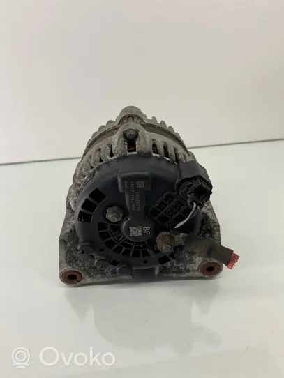 Opel Insignia A Generatore/alternatore 13500577