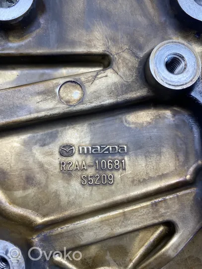 Mazda 6 Osłona łańcucha rozrządu R2AA10681