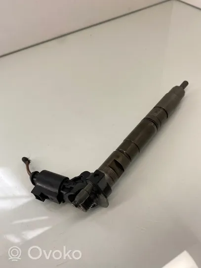 Volkswagen PASSAT B6 Injecteur de carburant 03L130277