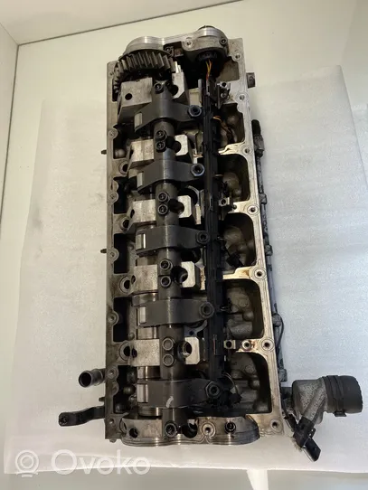 Volkswagen Touareg I Engine head 070103373C