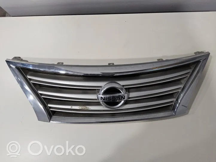 Nissan Sentra B17 Front grill 623103SH0A