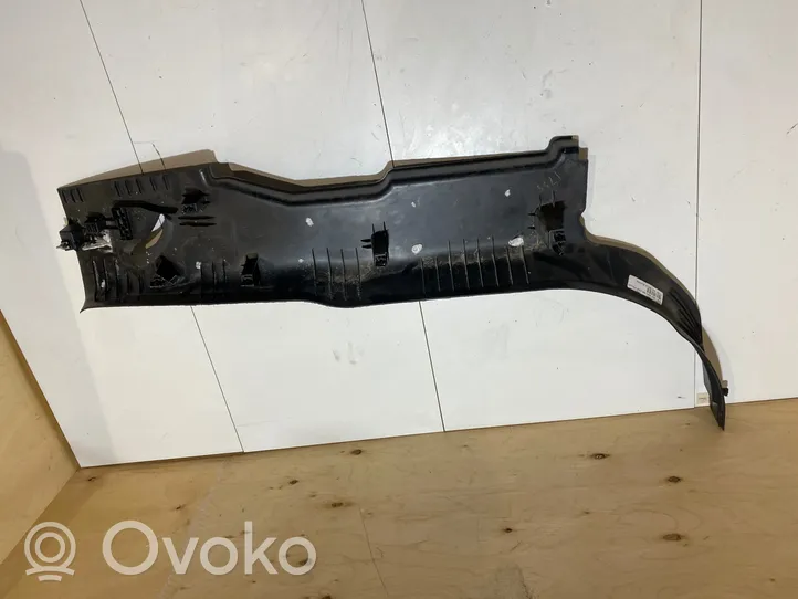 Ford F150 Takaistuintilan alempi sivulista FL3B16278D13