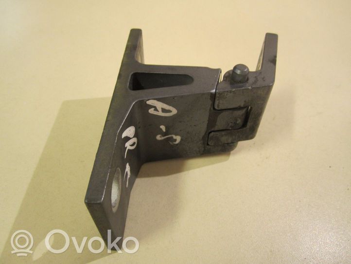 Audi A8 S8 D2 4D Front door upper hinge 4D0831401