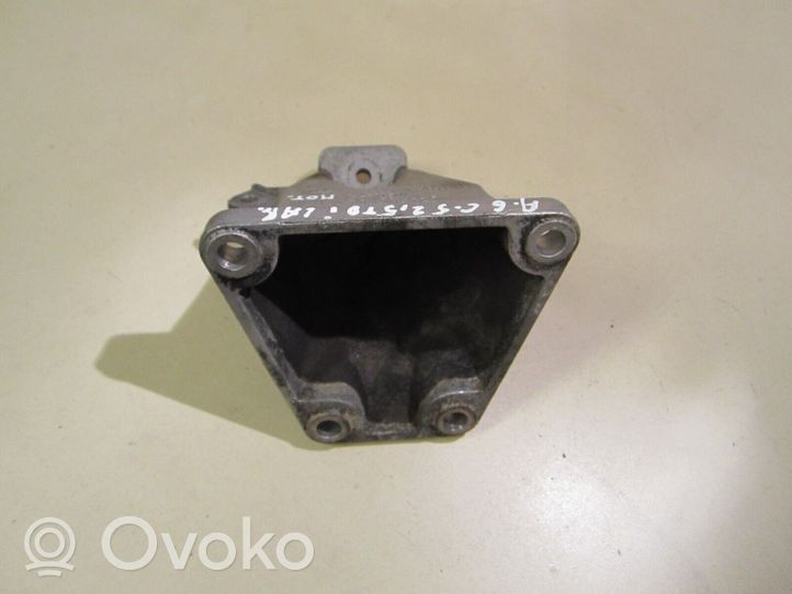 Audi A6 S6 C5 4B Support de moteur, coussinet 4B0199308E