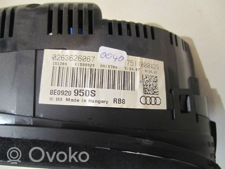 Audi A4 S4 B7 8E 8H Tachimetro (quadro strumenti) 8E0920950S