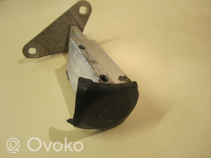 Audi A4 S4 B5 8D Smorzatore/ammortizzatore d’urto per paraurti posteriore 8D0807332C