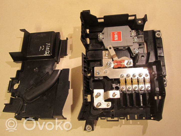 Volkswagen Touareg I Module de fusibles 7L0937548A