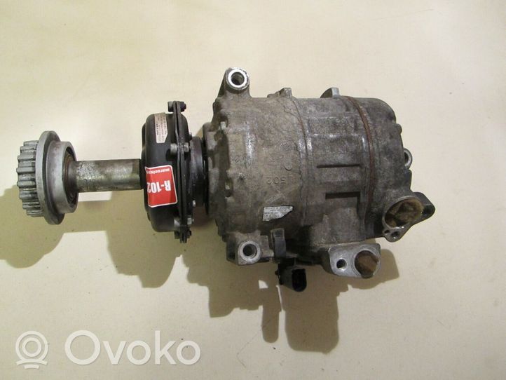 Volkswagen Touareg I Ilmastointilaitteen kompressorin pumppu (A/C) 7H0820805C