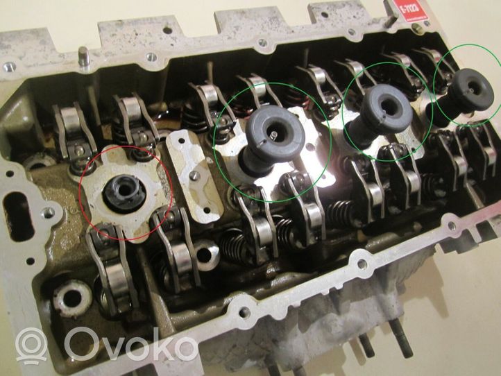 Volkswagen Jetta VI Engine head 04E103404H